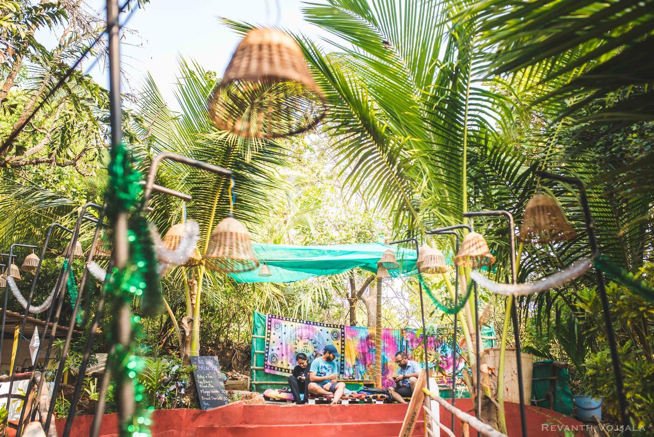 Arambol By Roadhouse Hostels, Goa ภายนอก รูปภาพ