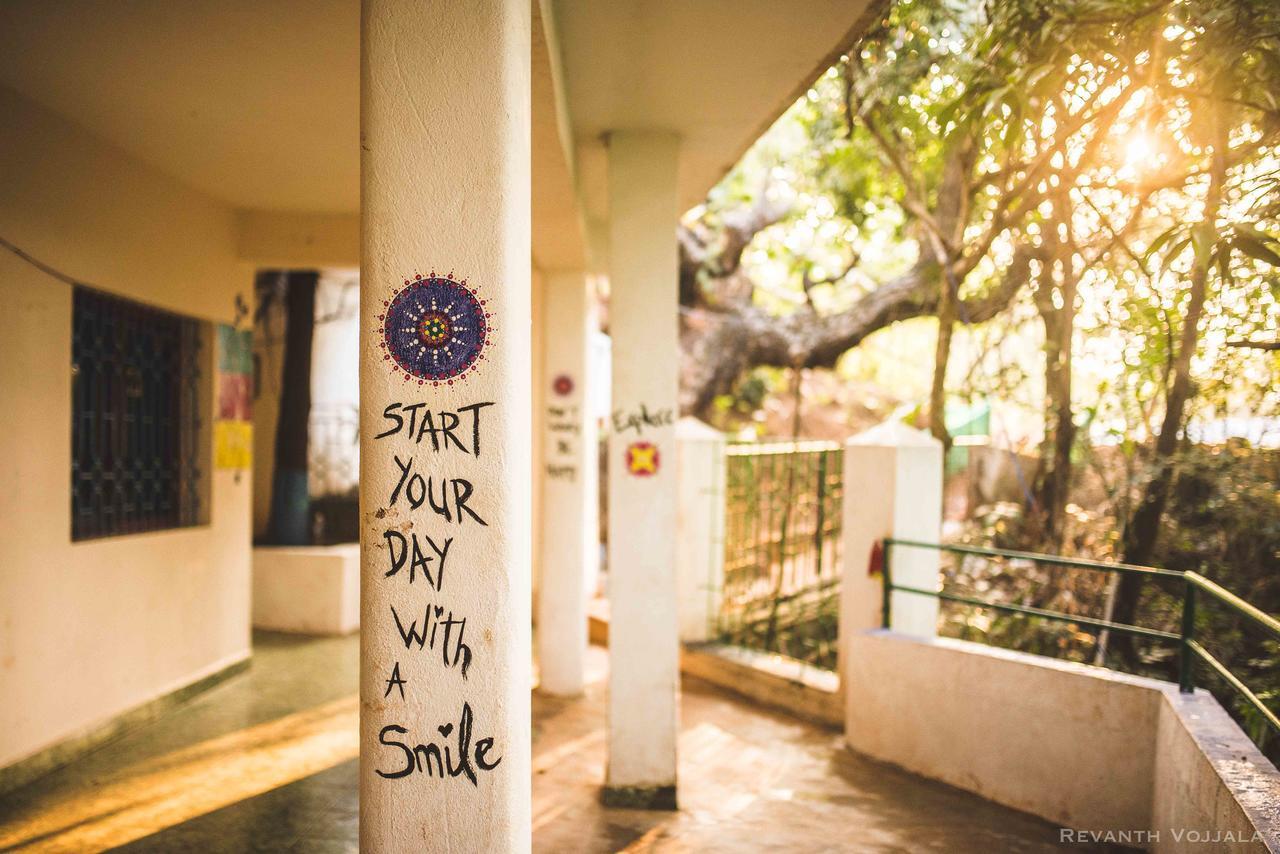 Arambol By Roadhouse Hostels, Goa ภายนอก รูปภาพ